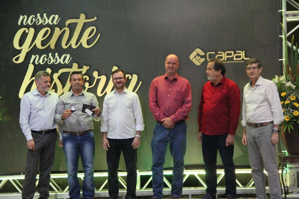 O “Nossa Gente, Nossa História” prestigia funcionários novos e antigos da cooperativa que completam mais 5 anos de trabalho.
