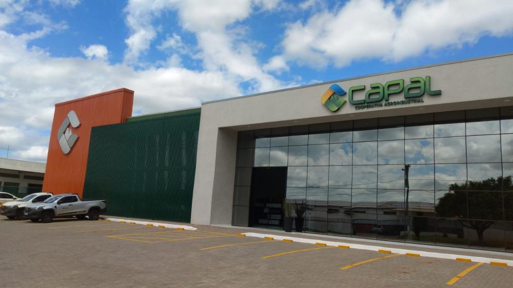 A inauguração contou com a presença dos membros do Conselho de Administração (presidentes e diretores), associados, colaboradores e representantes do poder público que juntos se uniram para o descerramento da placa oficial. 