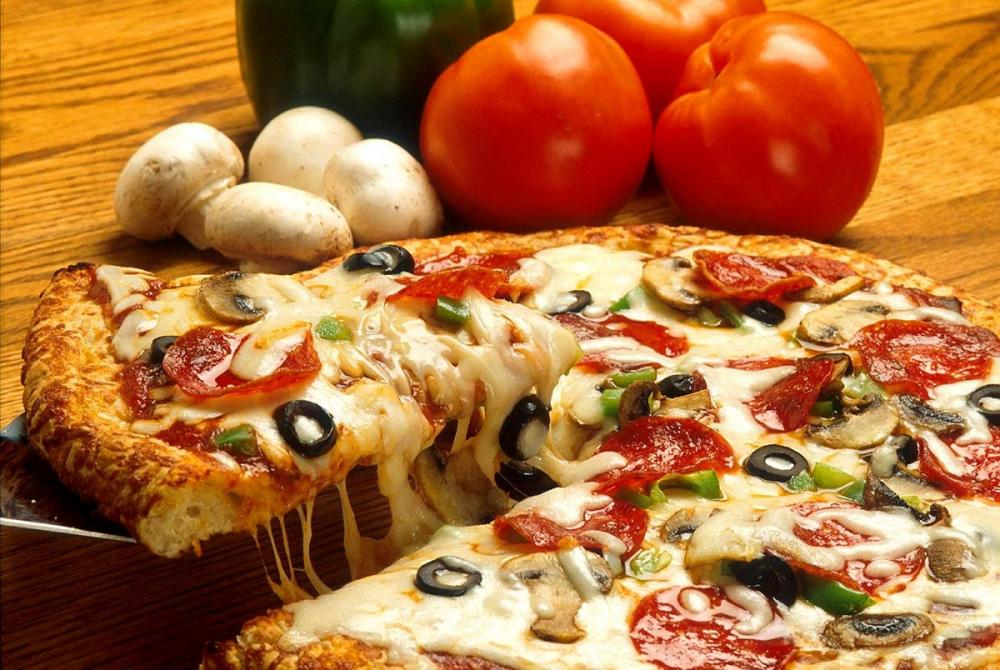 Apesar da primeira preocupação ser com o sabor da pizza, é na massa que pode estar o sucesso da receita Créditos: Divulgação