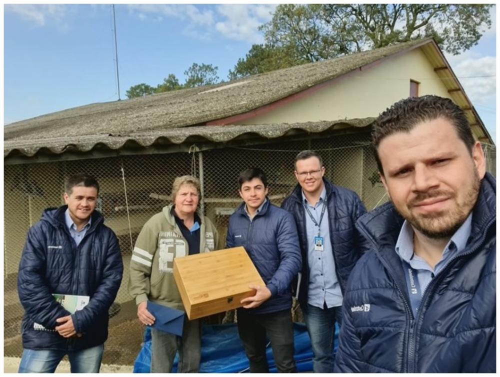 Durante o projeto, foram realizadas formações de 12 grupos de visitas às propriedades de cooperados.