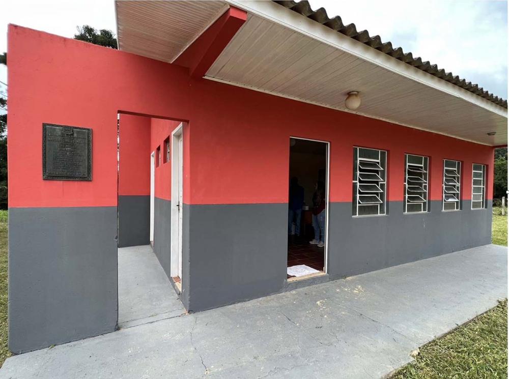 A entrega da obra foi realizada pelo prefeito Henrique Carneiro aos moradores da comunidade.