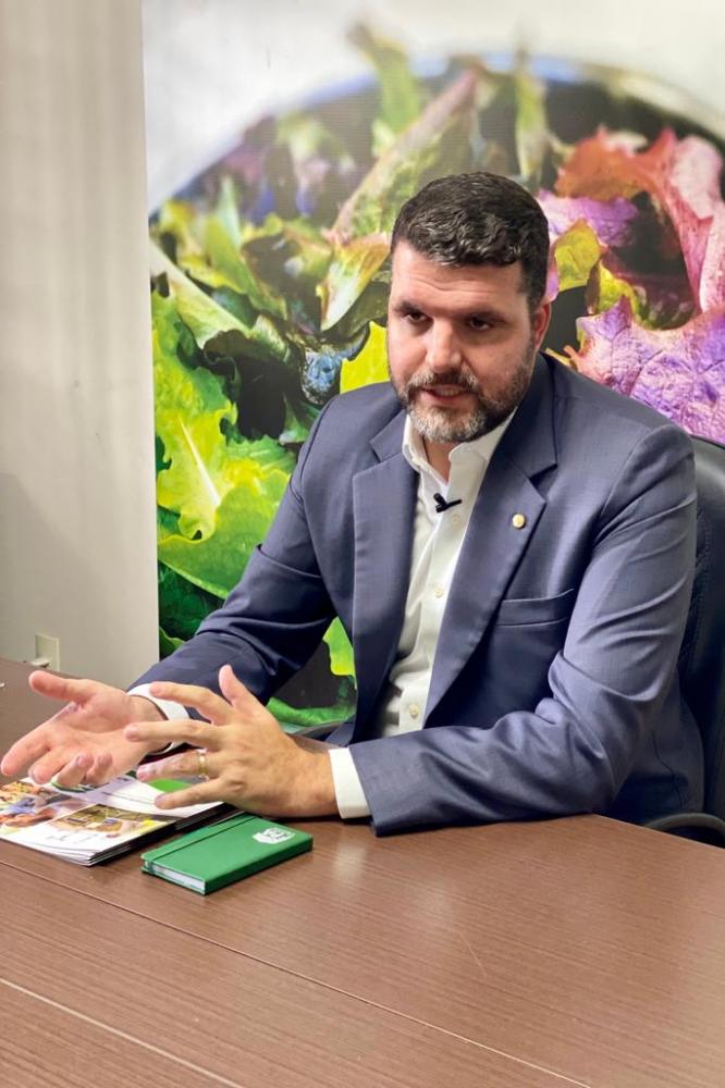 O deputado federal Pedro Lupion, foi eleito em dezembro de 2022 para o comando da Frente Parlamentar da Agropecuária (FPA), para o biênio 2023/24.
