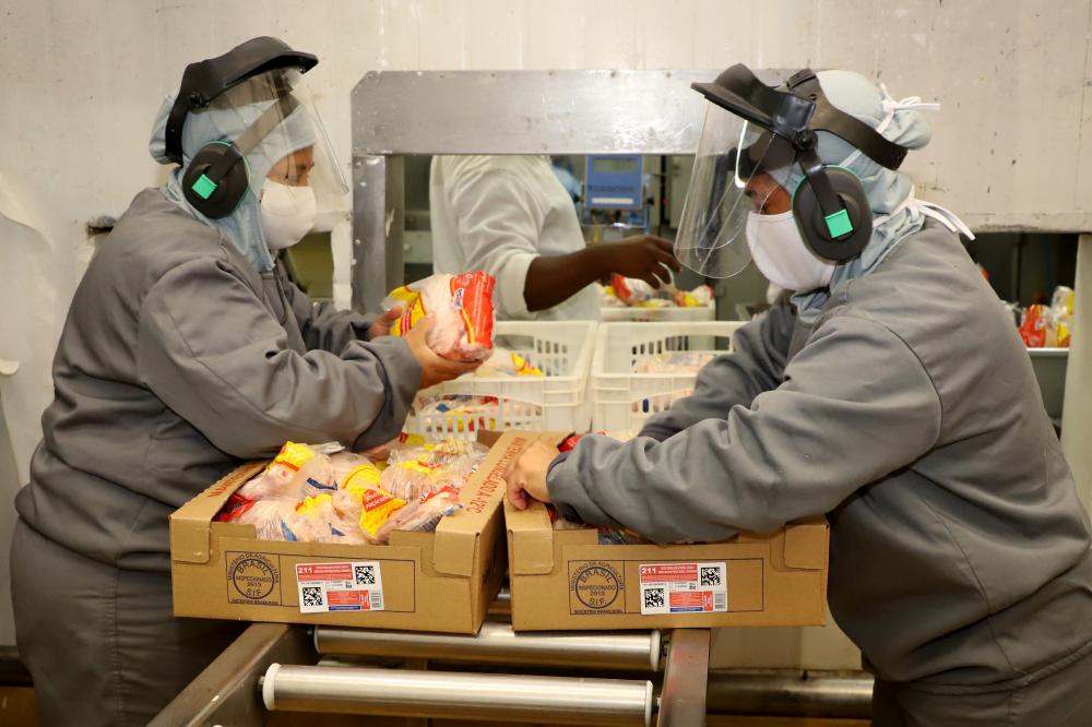 Puxadas por carne de frango, exportações do Paraná crescem 6,1% em janeiro de 2023