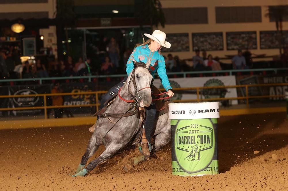 Barrel Show - Caroline Rugolo Campeã Feminino ANTT (Liliane Toledo)
