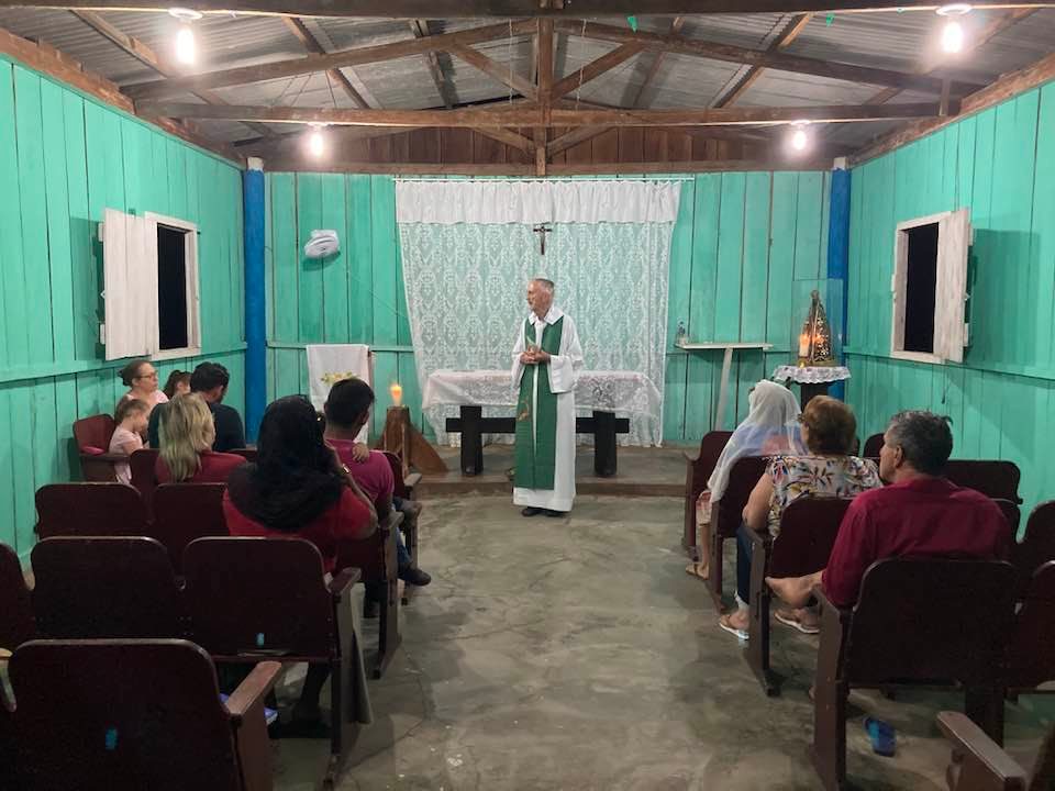 Padre Sílvio estava em missão na Área Nossa Senhora Aparecida