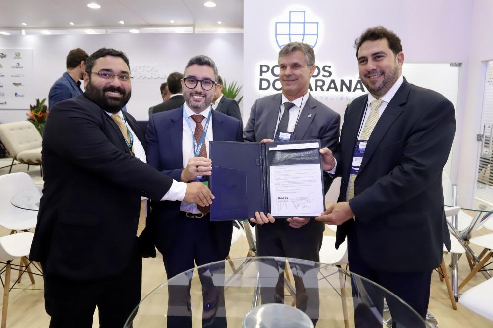 Portos do Paraná assina novo contrato de arrendamento em área localizada no cais em Paranaguá Foto: Claudio Neves