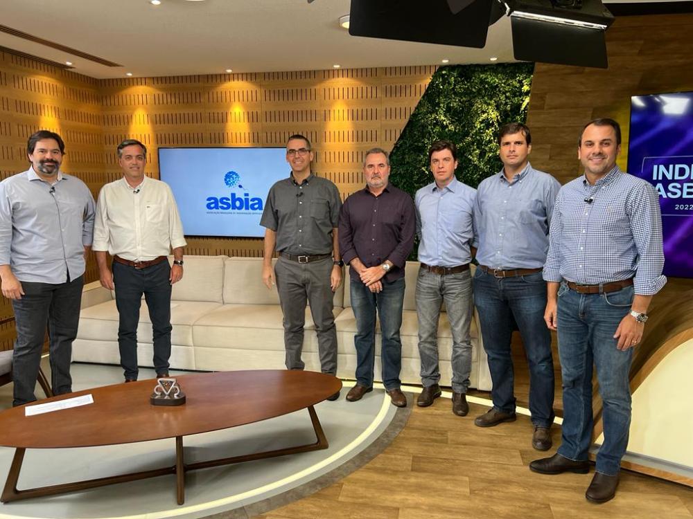 Foto: da esquerda para a direita: Cristiano Botelho, Gabriel Garcia Cid, Luis Adriano Teixeira, Carlos Vivacqua, Eduardo Cavalin, Gabriel Crepaldi e Nelson Eduardo Ziehlsdorff