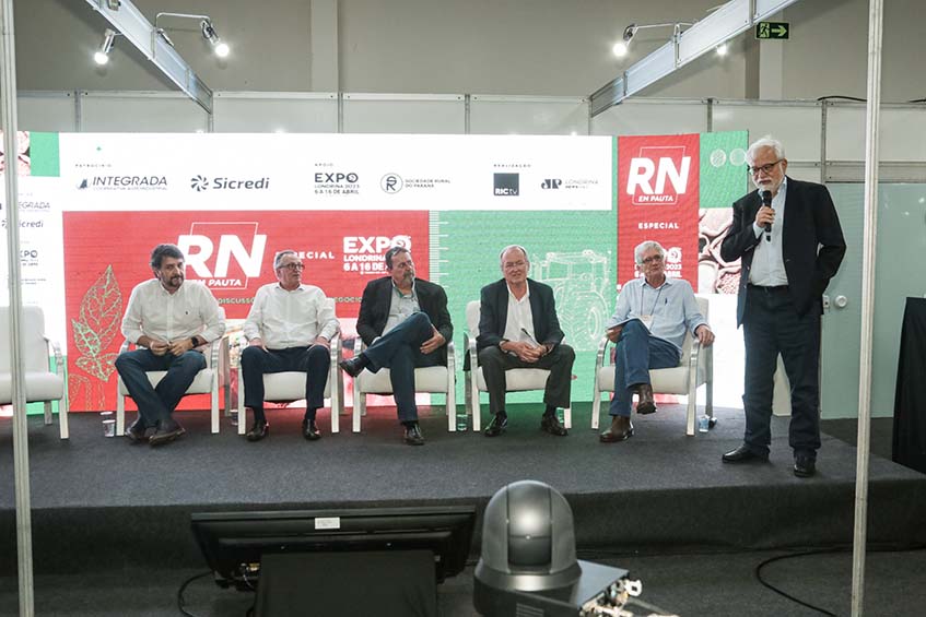 Loyola projeta que o setor vai crescer 3,8%, um crescimento maior do que o Brasil, mas isso vai depender da política de como o governo vai se relacionar com o Congresso e como vai se desenrolar a pauta da Reforma Tributária, entre outras açõesFotos: Ferna