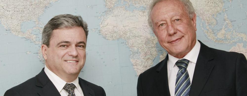 Francisco Turra passou oficialmente a presidência da Associação Brasileira de Proteína Animal (ABPA) para Ricardo Santin, que era o diretor-executivo da entidade.