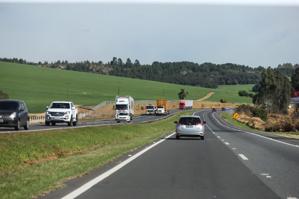 O Lote 1 (Região Metropolitana de Curitiba e Campos Gerais) e o Lote 2 (Litoral e Norte Pioneiro) serão disputados por leilão na Bolsa de Valores, que deve ocorrer entre 24 de agosto e 16 de setembro. Foto: Geraldo Bubniak/AEN