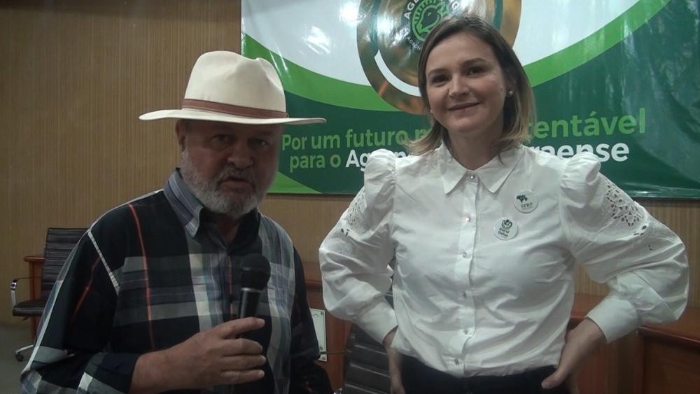 Teremos ainda uma entrevista exclusiva com a presidente da Comissão Nacional das Mulheres do Agro da CNA, Stéffenie Ferreira