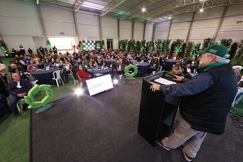 O evento impulsionou a troca enriquecedora de experiências entre os participantes, estimulando a reflexão sobre os papéis individuais e coletivos para fortalecer a agropecuária paranaense. Foto Faep/Senar.