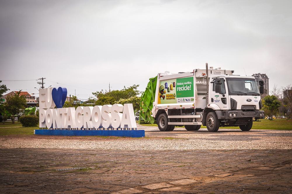  A Coleta Domiciliar, que é a atividade de coleta dos orgânicos e rejeitos que são encaminhados para Aterro Sanitário, teve aprovação de 98,40%, em um total de 500 entrevistas realizadas. 