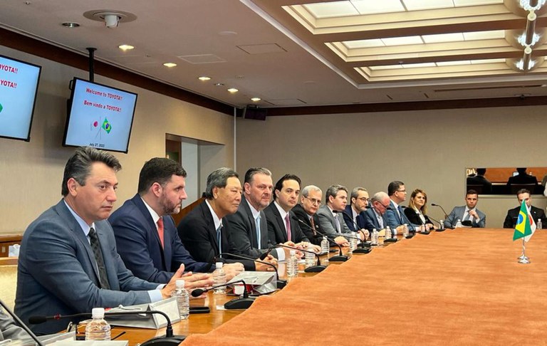 No encontro com o ministro Carlos Fávaro, foi tratada a abertura de novos mercados entre Brasil e Japão e também apresentada a possibilidade de a companhia investir na recuperação de pastagens de baixa produtividade no Brasil, permitindo a melhoria do sol