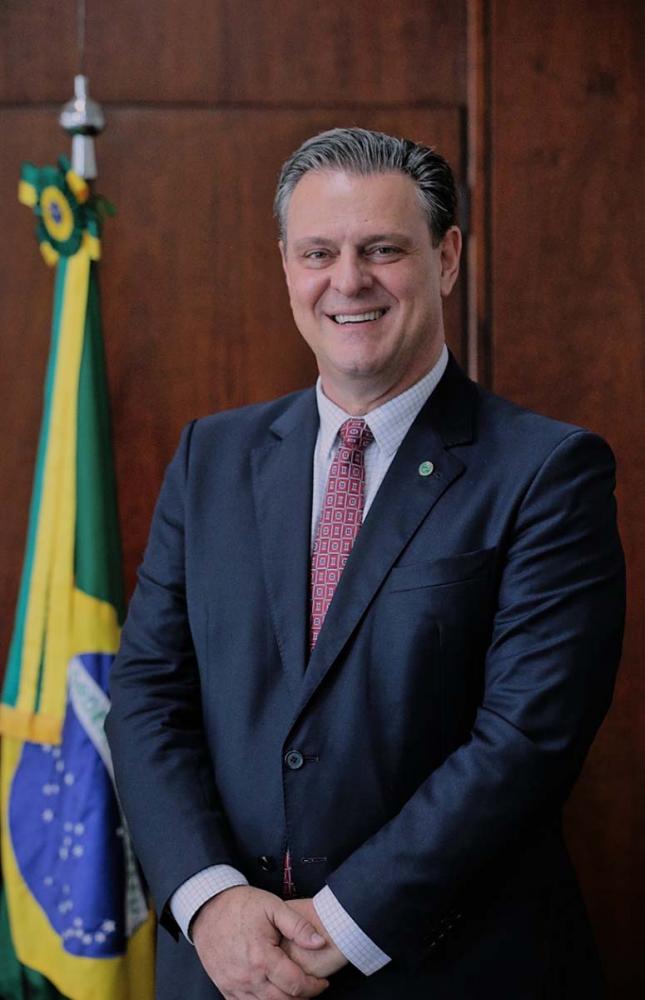 O ministro de Estado da Agricultura e Pecuária Carlos Fávaro vem à região dos Campos Gerais na próxima terça-feira (08), 