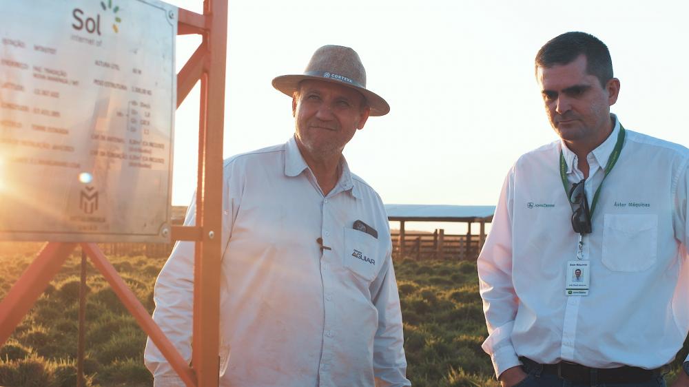 O produtor rural Cirineu Aguiar abriu a propriedade em Campo Novo do Parecis para a construção da torre de internet