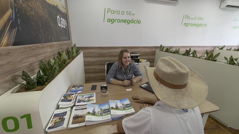 Nesta edição, o evento contará com a presença de aproximadamente 500 representantes das cinco centrais e 108 cooperativas de crédito que integram o Sistema, para alinhamentos, debates e compartilhamentos de olhares e reflexões sobre o futuro da instituiçã