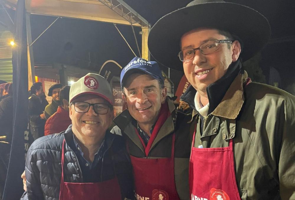 Trio Vencedores Peleia - Crédito Dhésika Vidikin Divulgação