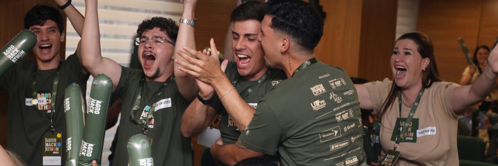 No geral, os projetos vencedores propõem soluções para otimizar o trabalho dos produtores rurais, dentro e fora da porteira, conforme o tema proposto para essa edição: “monitoramento da propriedade rural”.