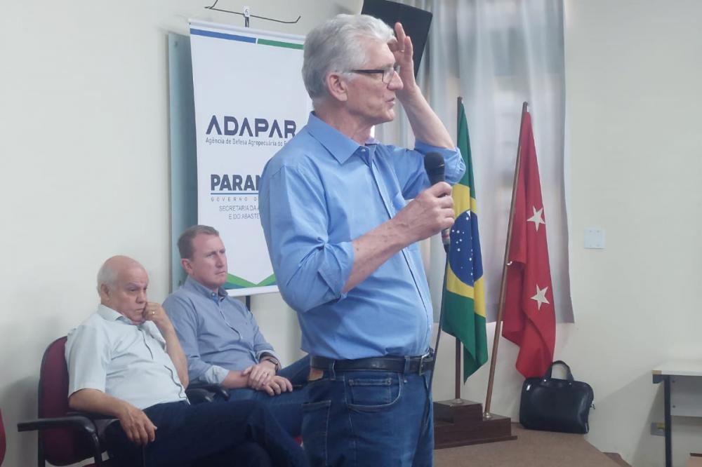 Profissionais da Adapar discutem mudanças na forma de produzir e o futuro da defesa agropecuária - Na foto, o secretário estadual da Agricultura e do Abastecimento, Norberto Ortigara Foto: Adapar