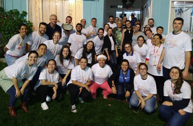 Este ano, mais de duas mil pessoas participaram das atividades de voluntariado promovidas em 10 estados do Brasil
