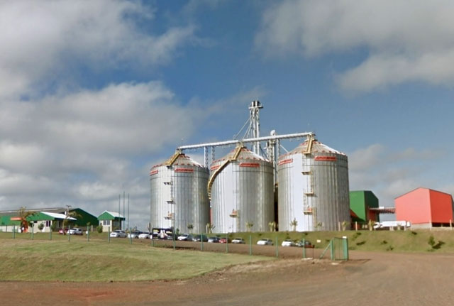 A área construída da unidade é de mais de 7 mil metros quadrados e está anexa ao Parque Industrial de Wenceslau Braz, à margem da PR-092.