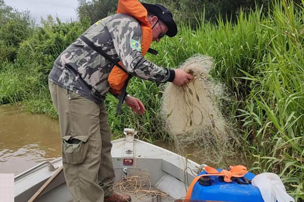 Restrição à pesca de espécies nativas começa na quarta-feira e terá intensa fiscalização do IAT Foto: IAT-PR