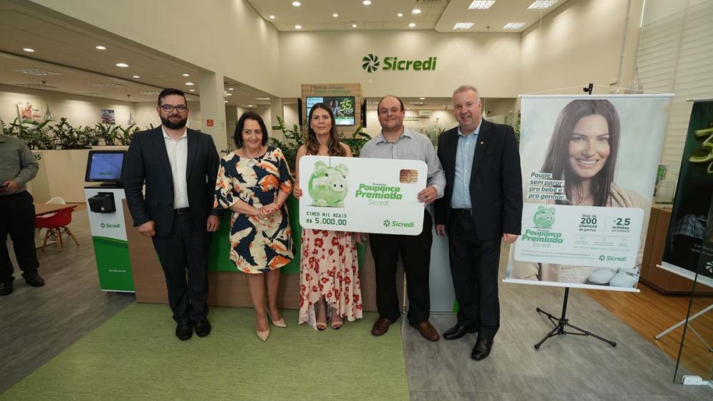 André Luiz Fagundes ganhou R$ 5 mil da premiação semanal e foi recebido pela equipe da Agência Curitiba Avenida Brasília para uma comemoração e entrega simbólica na última semana. 