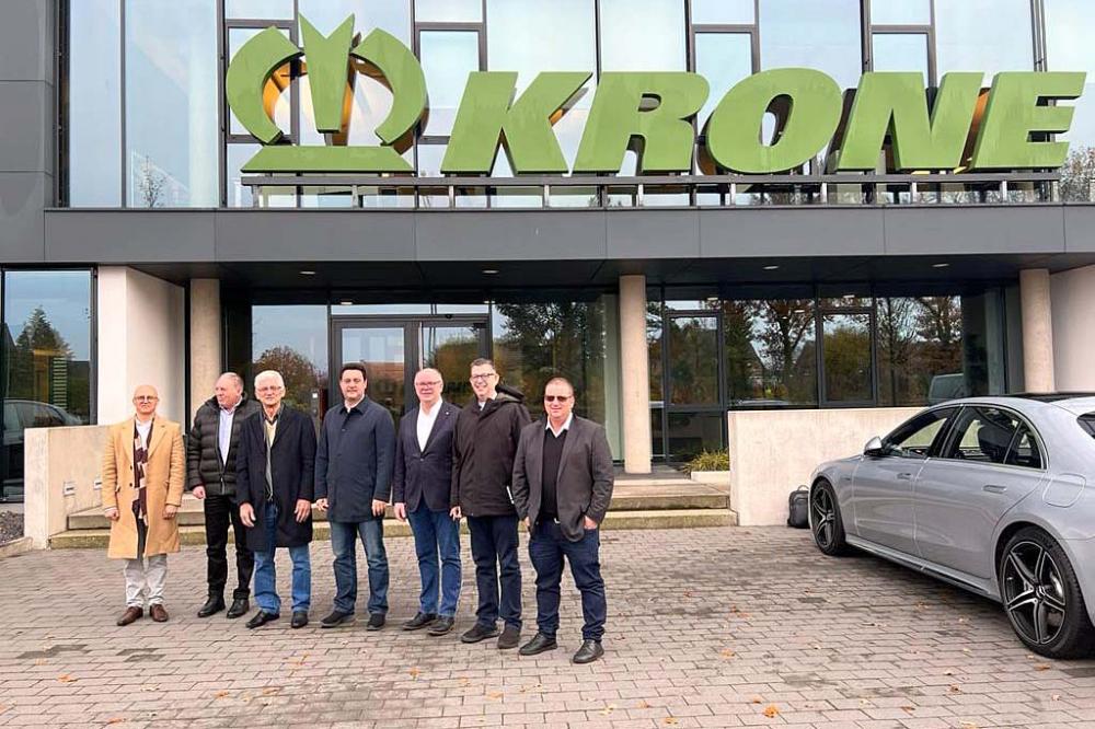 Ratinho Junior visita a Krone, empresa que inaugurou centro de treinamento no Paraná Foto: Governo do Paraná