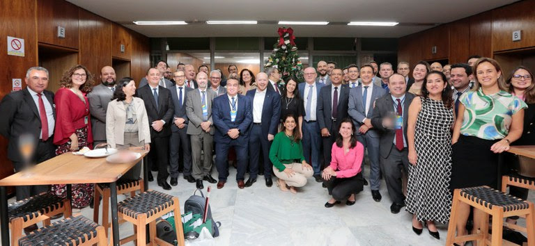 Evento de cinco dias terminou na noite desta terça-feira (28) e foi preparou os adidos para apresentar o trabalho do Mapa mundo afora