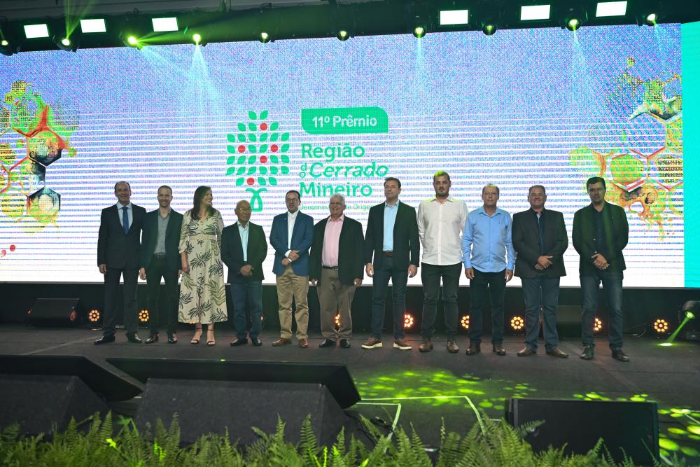 O prêmio celebra os melhores cafés dos 55 municípios da Região, valorizando a produção de alta qualidade com Denominação de Origem (D.O) e promovendo a responsabilidade e rastreabilidade na produção. 