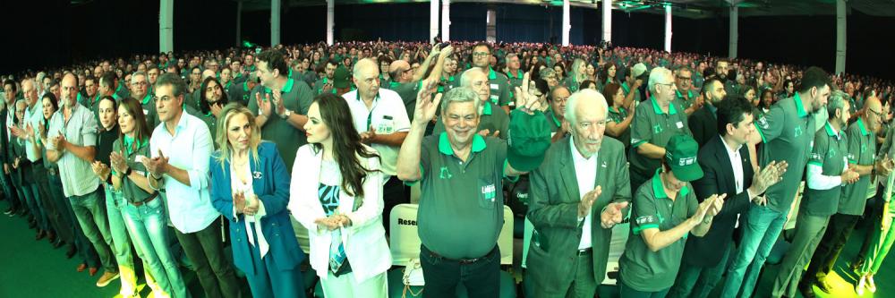 Mais de 4 mil agricultores e pecuaristas de todas as regiões do Paraná participaram do evento promovido pelo Sistema FAEP/SENAR-PR