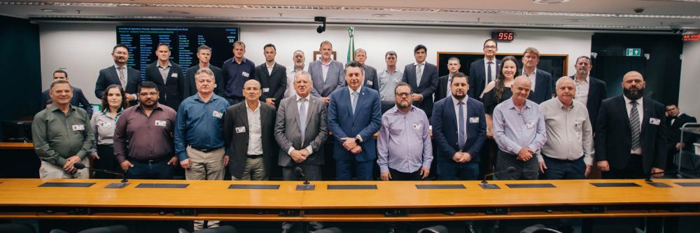 Lideranças do Paraná, único Estado presente, defenderam a manutenção do índice de 14% para classificação da oleaginosa