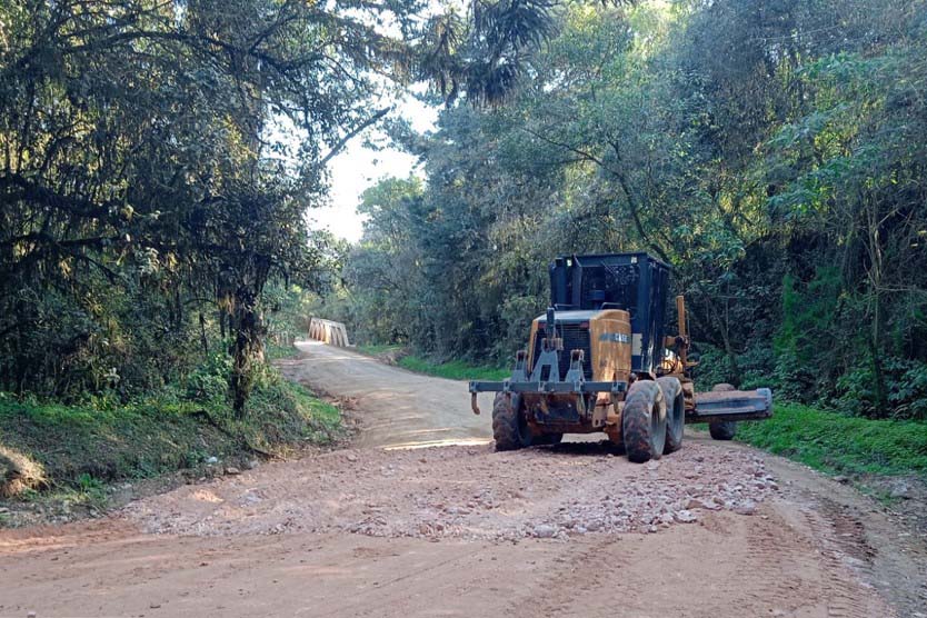 Estado investe R$ 20 milhões em conservação de vias rurais na RMC, Campos Gerais e Centro-Sul Foto: DER-PR