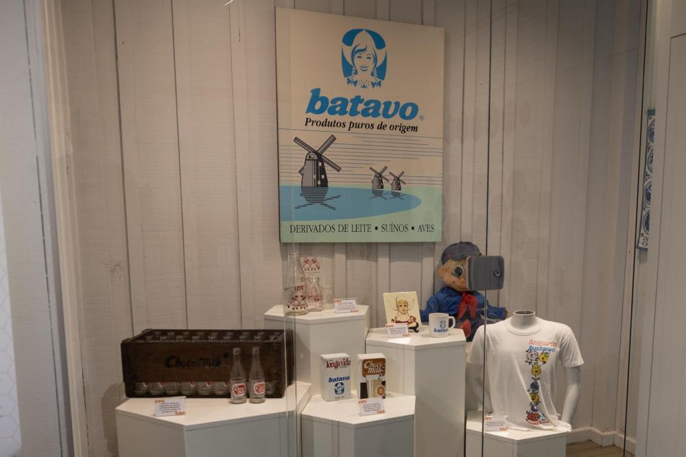 A exposição Cooperativismo: História da Cooperativa Central – União, desenvolvimento e sociabilidade é de longa duração.