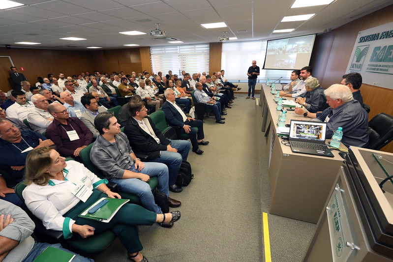 Mais de 150 líderes rurais e representantes políticos estaduais e federais participaram do evento, que deu mostras da união do agronegócio