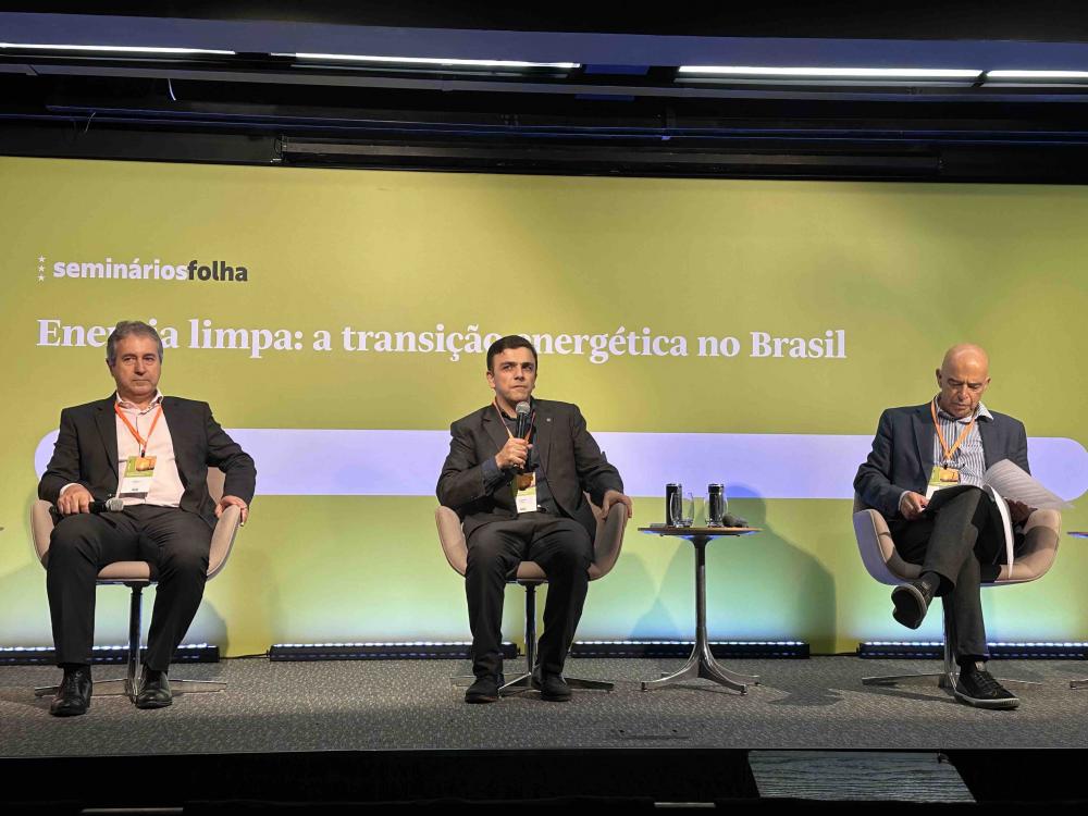 Evento sobre energia limpa marcou comemoração dos 103 anos do jornal Folha de SP. Foto assessoria.