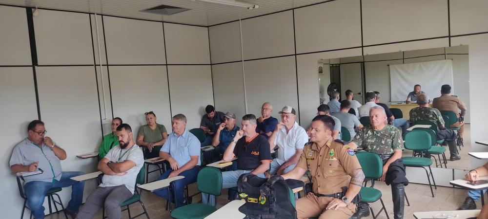 Sindicato Rural de Tibagi: Balanço positivo de 2023 e projeções para 2024 marcam encontro com autoridades e produtores rurais