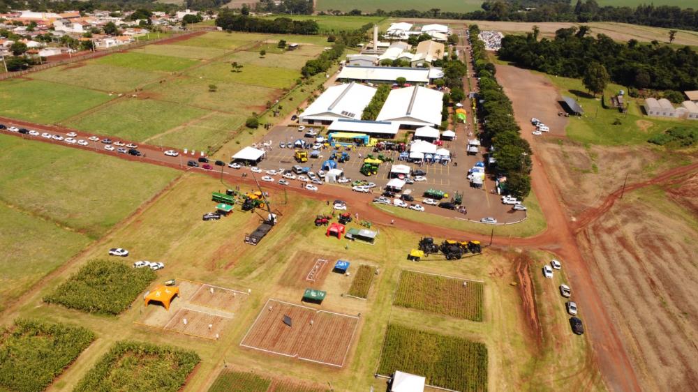 XXI Feira Agropecuária Integrado em Campo Mourão (PR) vai reunir cerca de 40 empresas do setor, no dia 23 de março. Crédito das fotos Centro Universitário Integrado-Divulgação