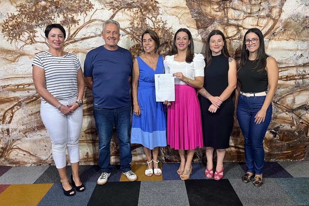 Deputada Mabel e Jocelito filiam Sandra Queiroz no PSDB para eleições municipais. Foto divulgação
