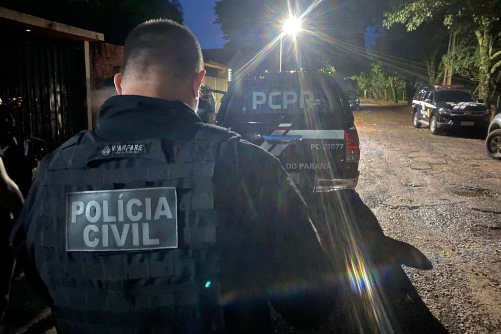 PCPR prende 11 pessoas em operação contra grupo ligado a roubos em fazendas Foto: PCPR