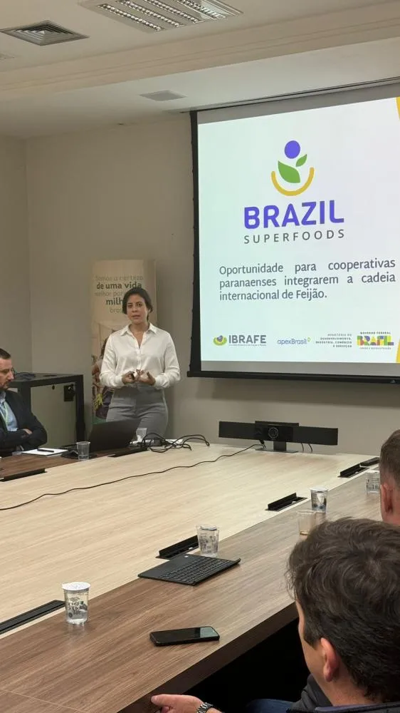Foco da reunião foi a exportação de Feijão como alternativa para excedente de safra