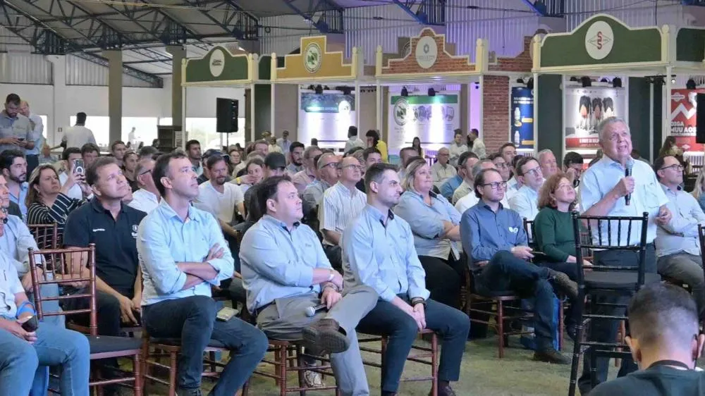 Durante a ExpoFrísia e a Digital Agro, evento inovador realizado em Carambeí, Paraná, reuniu players do agronegócio, com exposições, debates e soluções técnicas e crédito ao produtor rural. Foto Toninho Anhaia