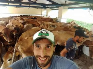 Inspirar o campo é uma das missões da Ceva Saúde Animal, por isso a empresa tem apresentando histórias de profissionais do campo, que relatam sua trajetória na lida diária.