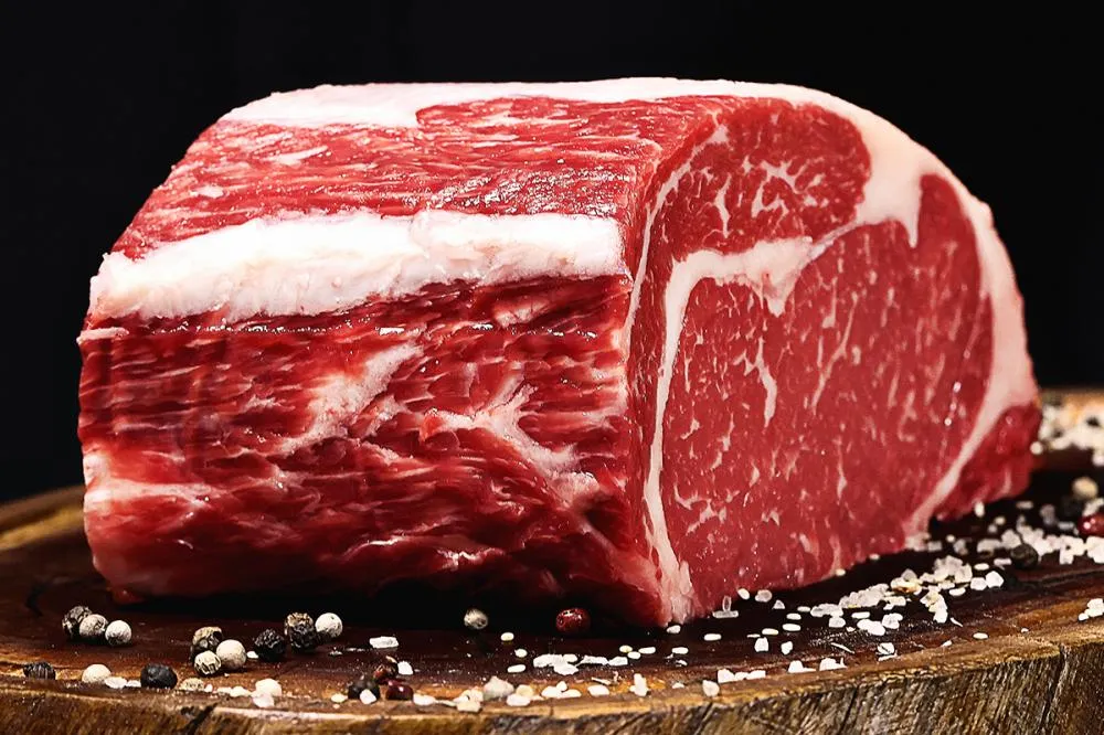 Ribeye Steak Angus, um corte especial do lombo bovino.