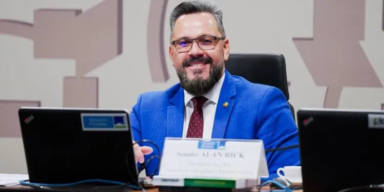Projeto de Lei 2708/2024 visa apoiar aquisição de comida para famílias vulneráveis e pequenos produtores rurais afetados por desastres climáticos no Brasil. FPA
