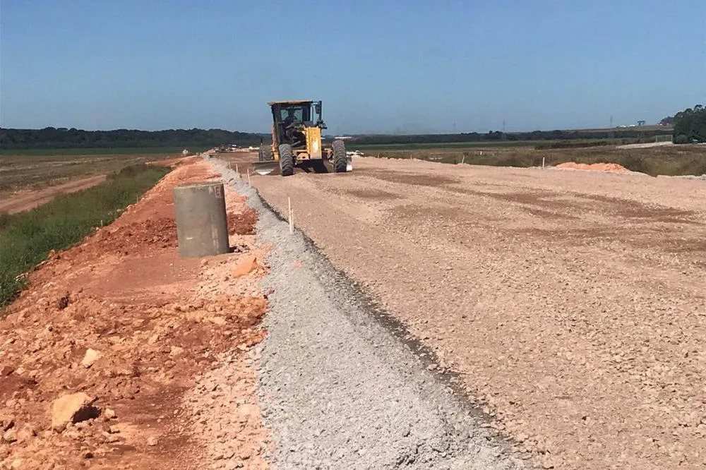 Contorno Norte de Castro, nos Campos Gerais. Fotos DER