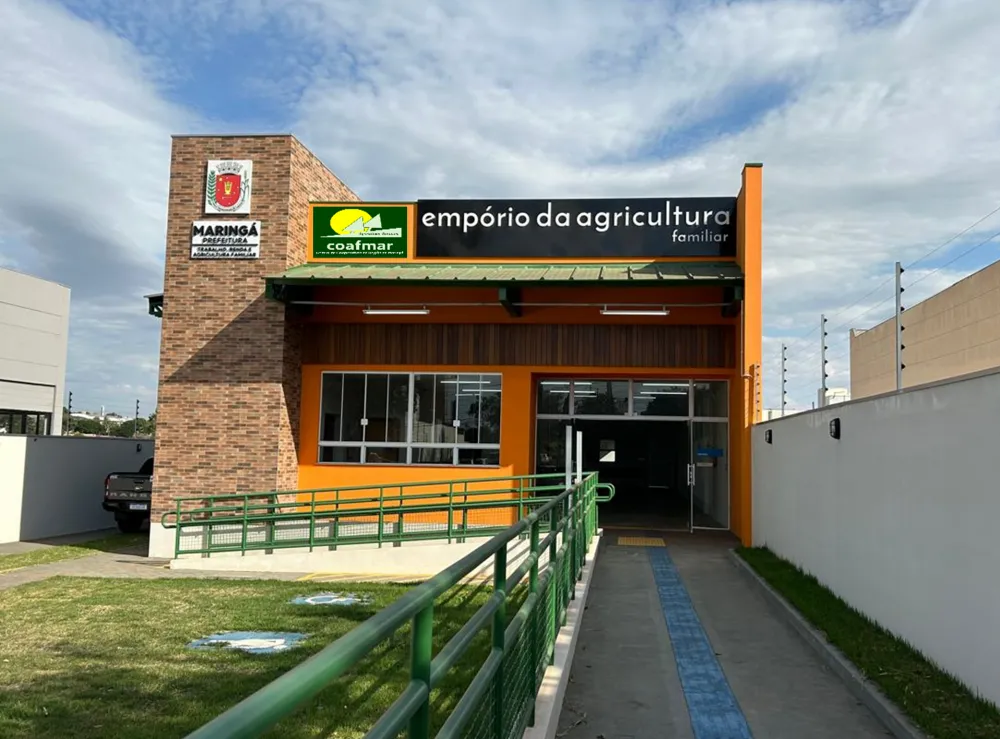 O empreendimento foi criado pela Coafmar (Central de Cooperativas da Região de Maringá), em parceria com a prefeitura do município e conta com a assessoria do IDR-Paraná. A iniciativa estabelece mais um canal de vendas para 600 produtores da região que pa