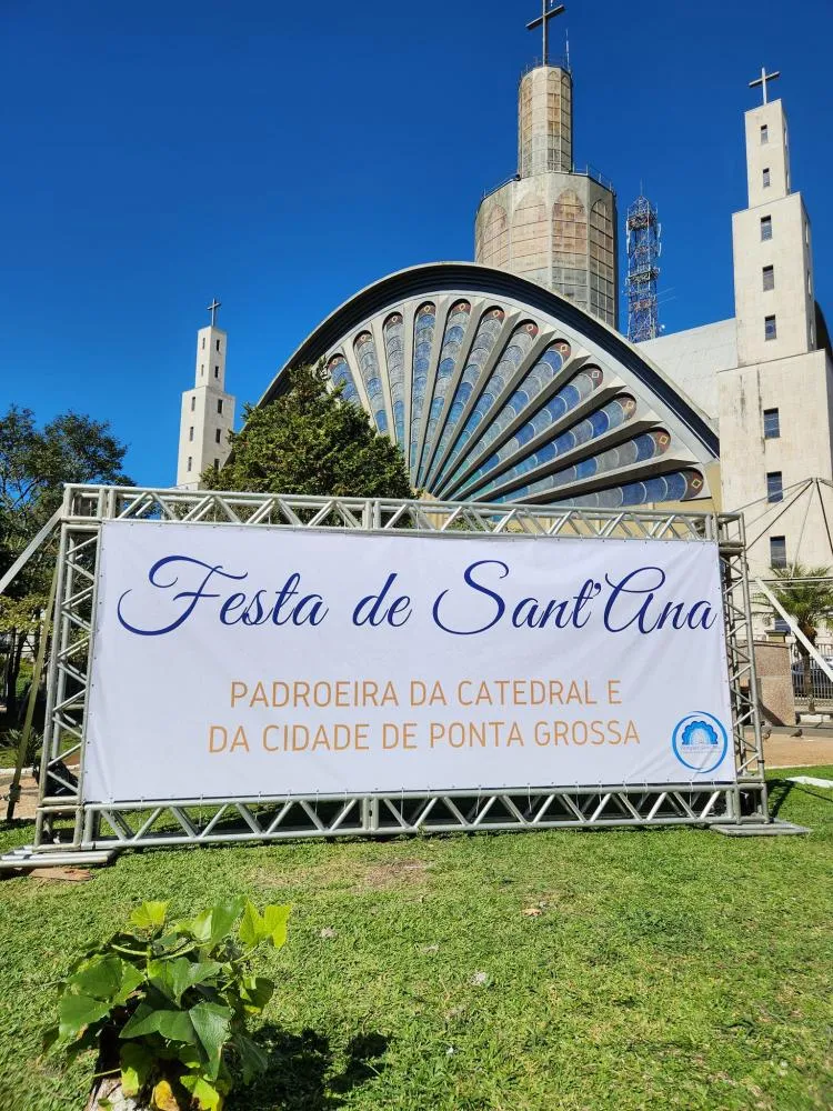 A quermesse, tradição dos primeiros tempos da paróquia, parou de ser realizada no final dos anos 70 e era um pedido constante de paroquianos e, principalmente, de visitantes.