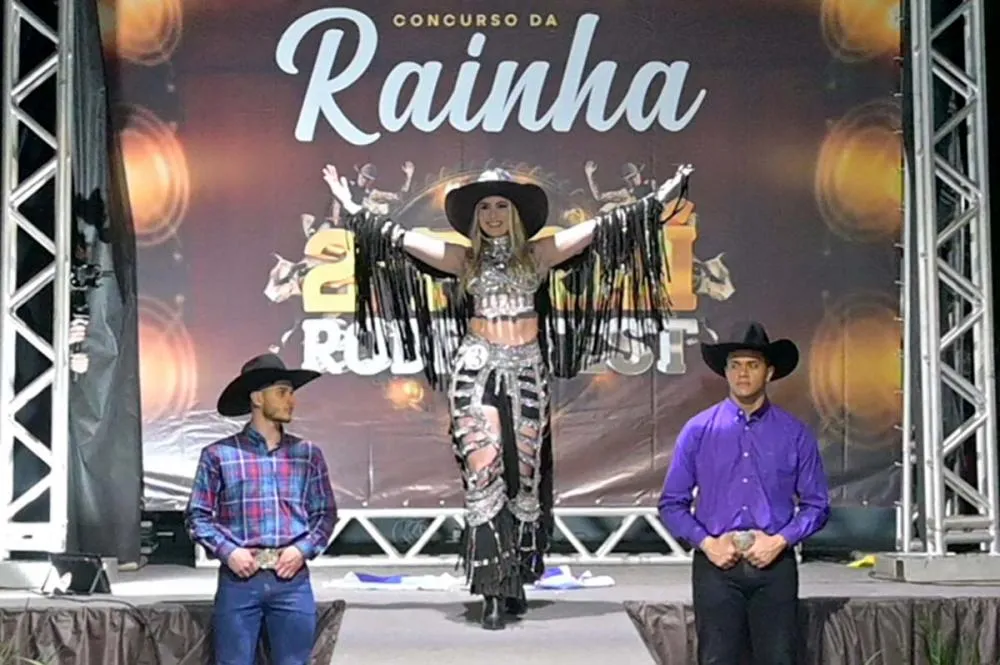 Rainha da II Piraí Rodeo Fest, Ana Caroline Coxe Wilt. Foto Toninho Anhaia